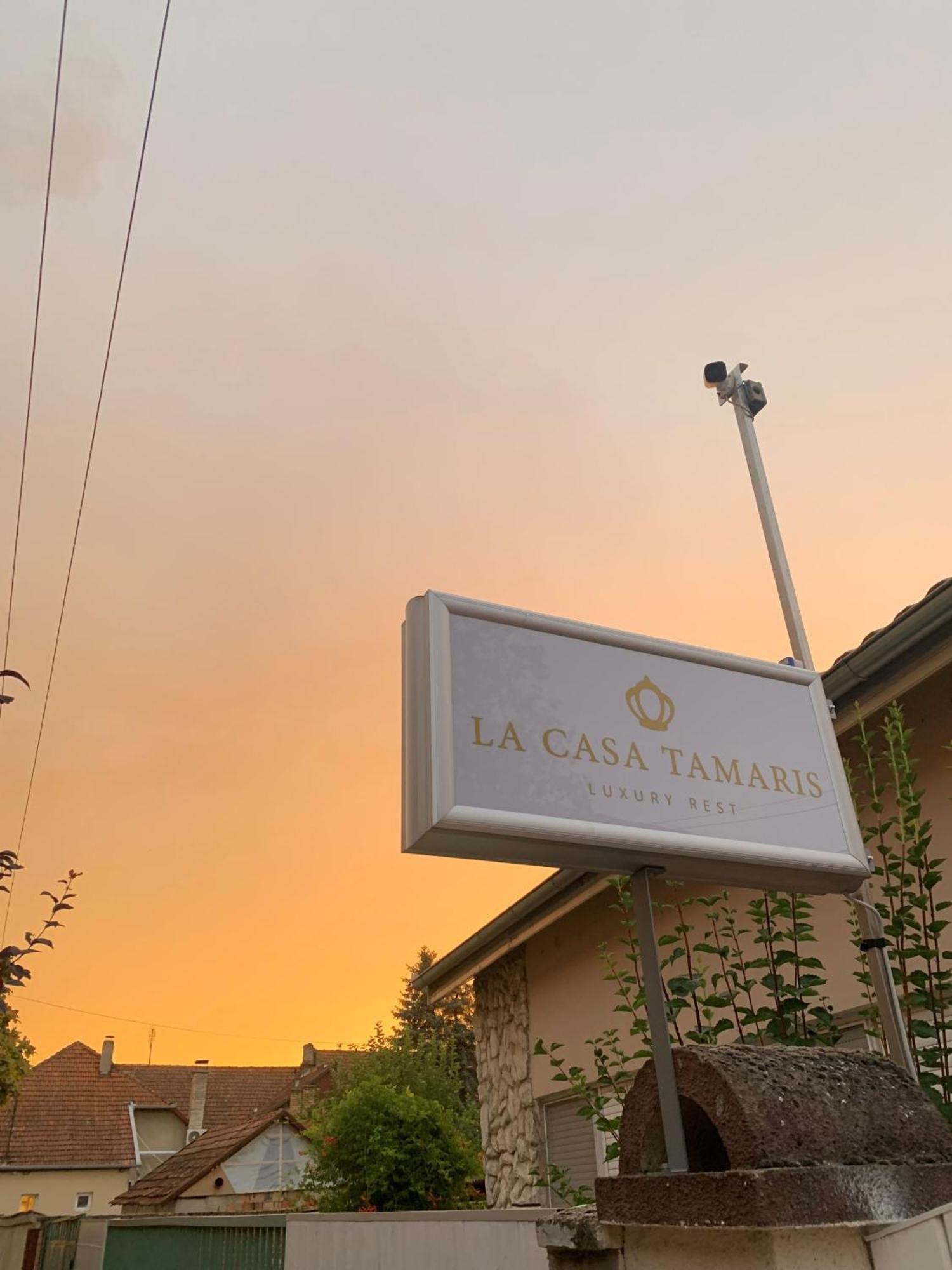 La Casa Tamaris Apartment Senta Exterior photo